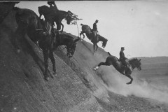 1911-Ufficiali-stranieri-alla-scuola-di-cavalleria-di-Tor-di-Quinto-2