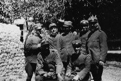 1917-Gruppo-di-ufficiali-del-III-Btg.-del-232°-Fanteria-4