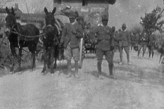 1917-aprile-Ca-delle-Vallade-Cormons-Gorizia-Le-carrette-della-735^-compagnia-mitragliatrici-1